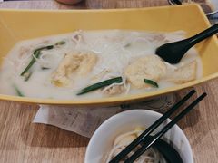 -谭仔米线(皇庭广场店)