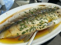 阳澄湖白丝鱼-火福·天湖阁大闸蟹博物馆主题餐厅(浅水湾店)