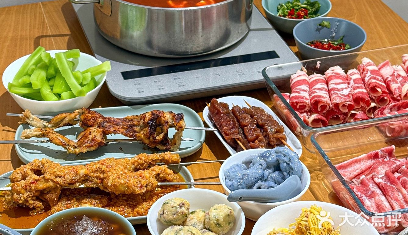 今天吃避风塘牛蛙 一整个外酥里嫩 简直太够味了