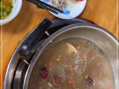 -金鼎雪山牦牛杂火锅(理县总店)