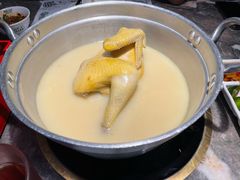-禄婶鸡煲·打边炉