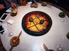 -渝嘴小老弟老火锅(华新村店)