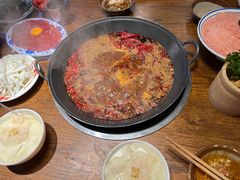 -萍姐火锅·公路夜市(武汉首店)