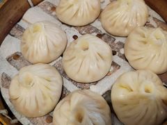 -馋三尺蟹粉小笼(人民广场店)