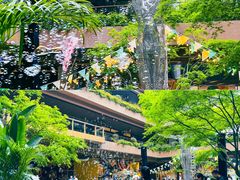 -瑞虹新天地月亮湾