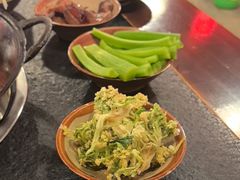 -渝井巷重庆老火锅(沈阳吉祥店)