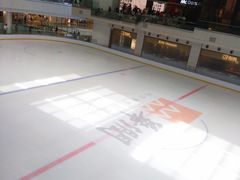 -冰纷万象滑冰场(深圳万象城店)