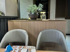 -街角等你.大连海鲜烧烤.经典铁板海鲜串(西安路店)