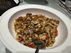 -小隐院子·庭院餐厅(大学城后湖店)
