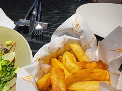 -Let'sBURGERplus·非常创意汉堡(三里屯店)