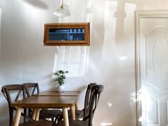 -In Cafe隐食研室