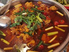 -牟记江湖重庆地标特色菜鱼蛋海鲜无刺鲫鱼(巴南区黑金冠十多年好店)