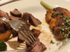 -马克西姆俄罗斯餐厅(通亚街店)