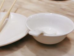 -香港百合居(LCM置汇旭辉广场店)
