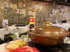 -鲜入围煮花胶鸡海鲜火锅