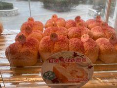 白桃卡仕达面包-85度C(青岛燕儿岛店)