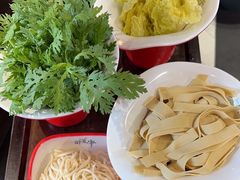 -醉董牛川派鲜肉自选火锅(烟台店)