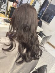 -镁连社·美联社