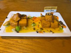 -隔壁老王·家常云南菜(花巷店)