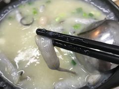 -盛燕泥丁粥