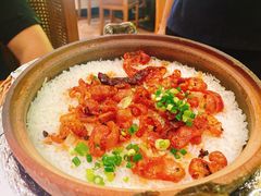 老广腊味煲仔饭-大榕树下顺德菜(融创茂店)