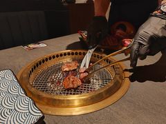 -铭牛烧肉·和牛海鲜自助(高新月牙湖店)