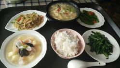 -月之旅·尊 高端月子会所(科馨别墅一店)