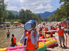 -尧山大峡谷漂流