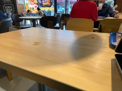 大堂-汉堡王(徐汇绿地缤纷店)
