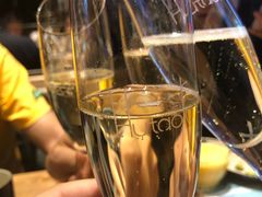 -临界音乐酒馆·小龙虾·江湖菜(华熙LIVE·鱼洞店)