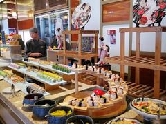 -大中华希尔顿酒店-念自助餐·嗨啤·小龙虾