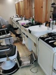 -韦恩先生Barbershop英式男士理发馆