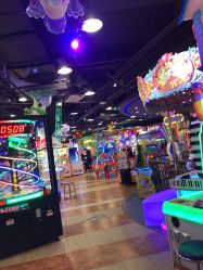 点击看大图 -卡通尼乐园(景枫中心店)