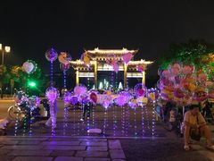 -扬州东关街文昌阁桔子水晶酒店