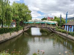 -丽江千古情
