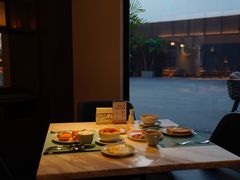 -平湖万怡酒店· 万荟轩