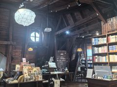 -良友书坊(安徽路店)