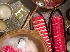 -三出山火锅(南京万象天地店)