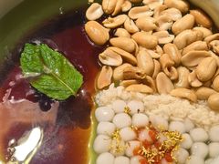 土家桂花红糖凉粉-吃饭皇帝大土家民族菜(荟聚店)