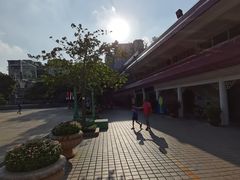 -矿泉游泳场