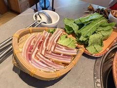 -阿婆情腊排骨火锅·野生菌季(古城旗舰店)