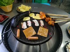 -彝人部落火盆烧烤(原内环足球场店)
