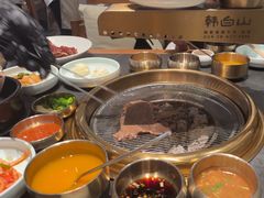 -韩白山·朝鲜族烤牛肉·酱蟹(长宁龙之梦店)
