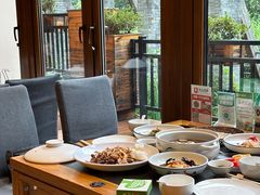 -黔蘑菇四季餐厅(观山湖店)