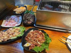 -丹东特色烤肉(学府路一部店)