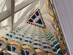 -迪拜帆船酒店海底餐厅