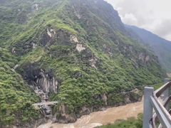 -丽江虎跳峡景区-售票处