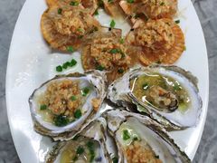 -四川小胡子海鲜(丁村万人海鲜广场店)