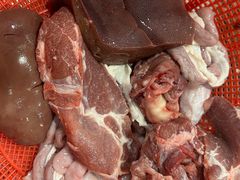 -标记美食新鲜猪杂(兴南大道店)