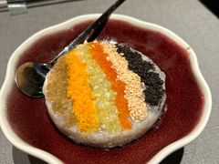 -左庭右院鲜牛肉火锅黑金店(陆家嘴中心店)